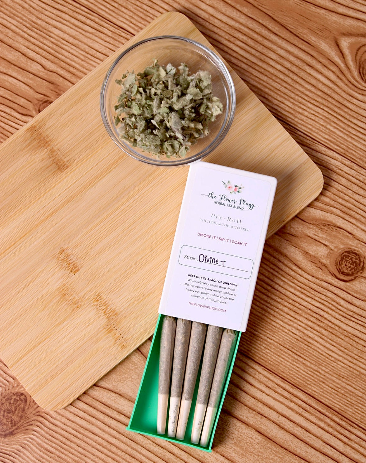 Divine T Floral Roll